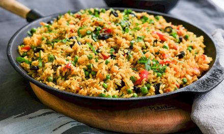 Kebuli Al-Khalid Jadi Rujukan Nasi Kebuli di Bandung