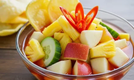 Asinan Bogor: Identitas Kuliner Tradisional yang Tetap Diminati