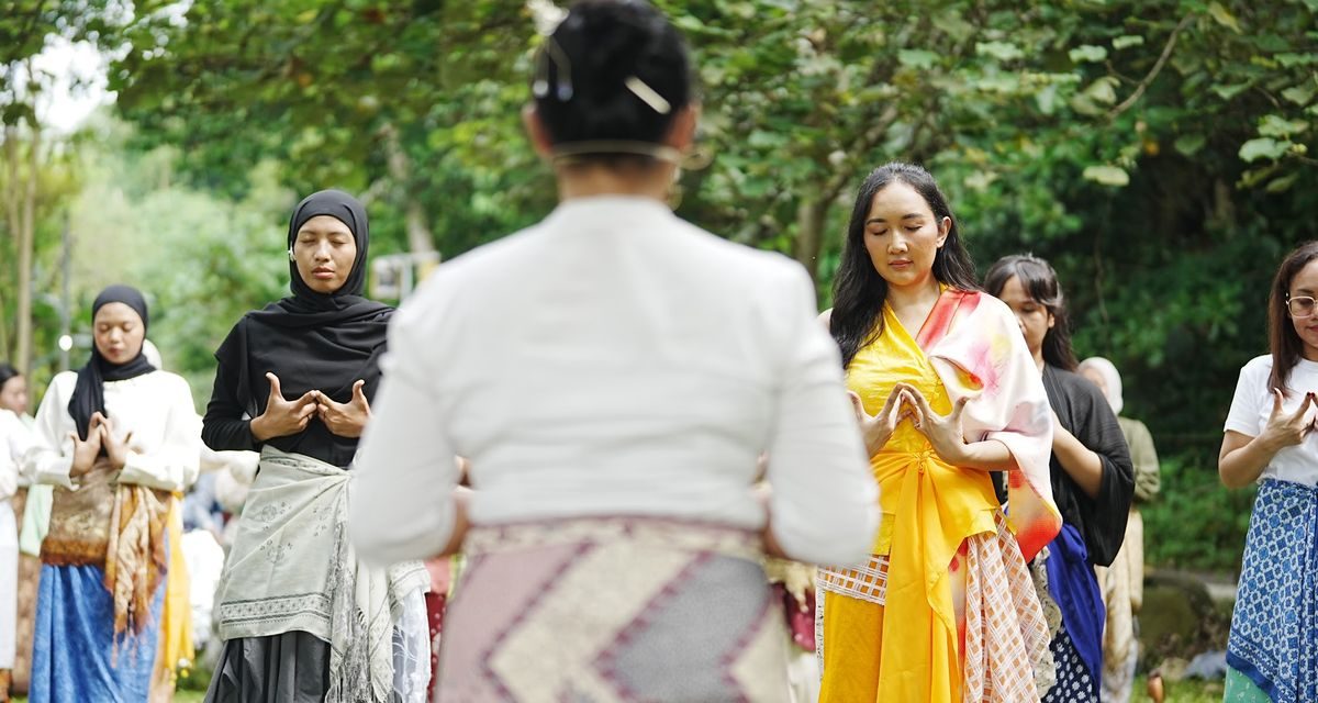 Yoga Beksan: Praktik Kesehatan Holistik Berbasis Tradisi Jawa
