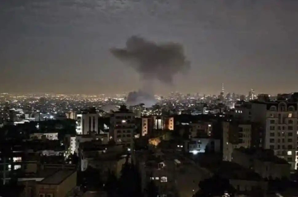 Suara Ledakan di Teheran Saat Ketegangan Iran-AS Meningkat