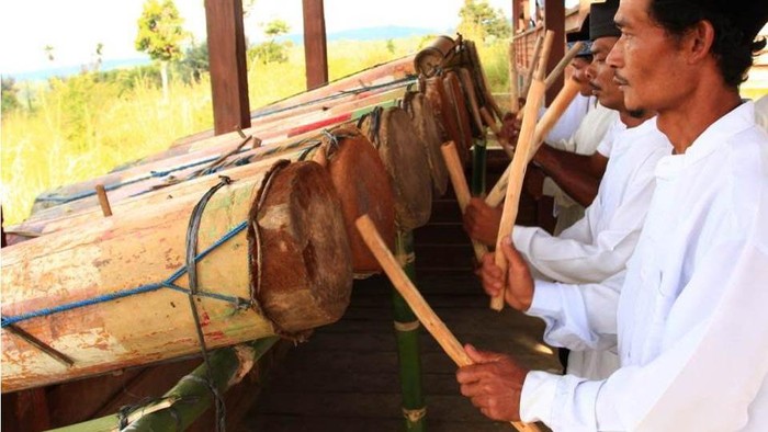 10 Alat Musik Tradisional Sumatera Utara sebagai Warisan Budaya