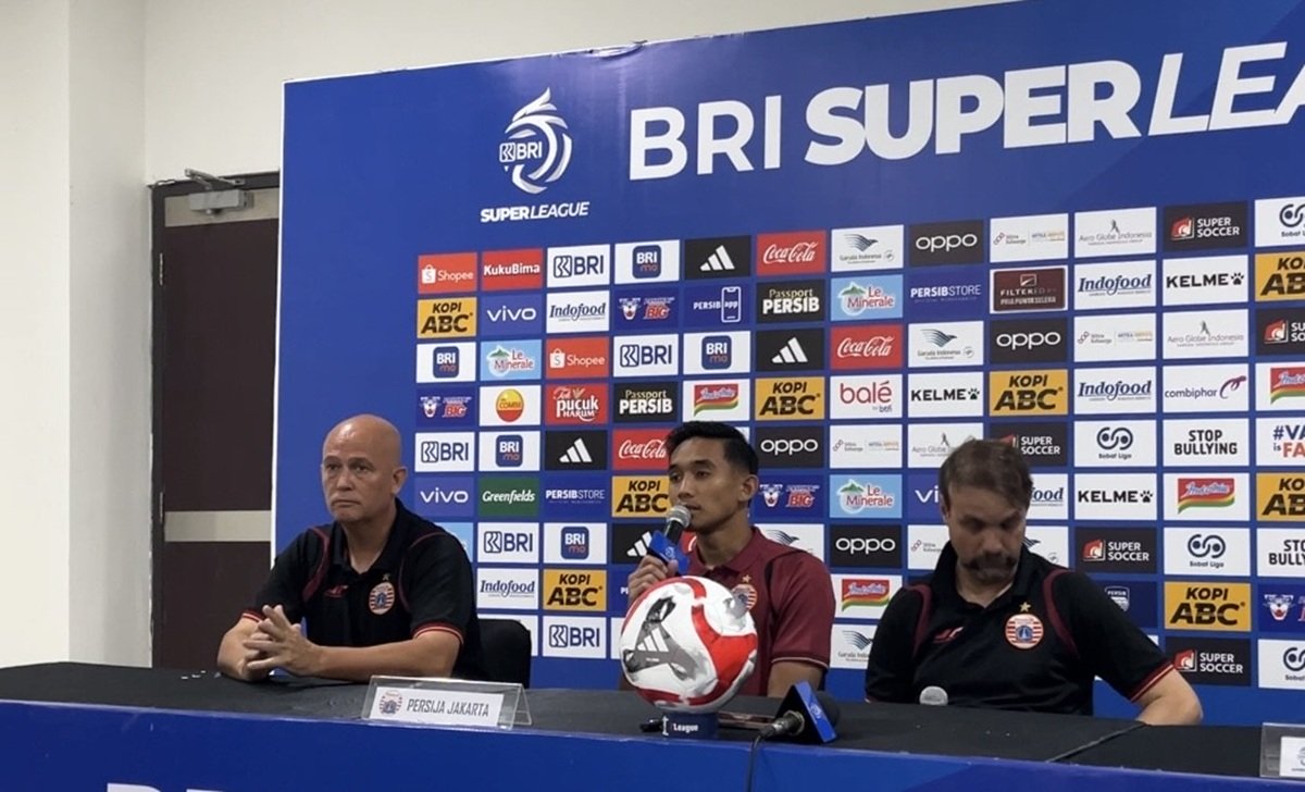 Rizky Ridho tampil membela Persija Jakarta saat menghadapi Persib Bandung di Super League 2025-2026