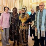 Pesona Kain Sasirangan Tanah Laut Curi Perhatian Publik Belgia