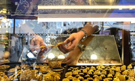 Harga Emas Perhiasan Hari Ini: 24 Karat Tembus Level Baru