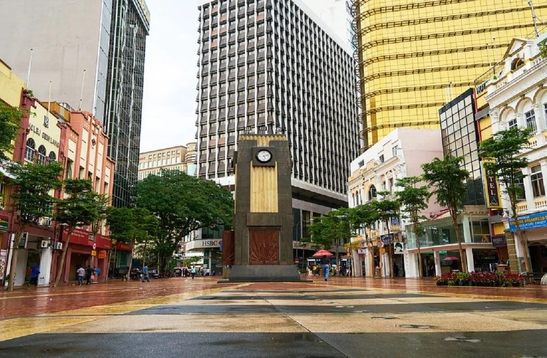 Wisatawan Indonesia melakukan perjalanan ke Madinah saat libur Tahun Baru Imlek