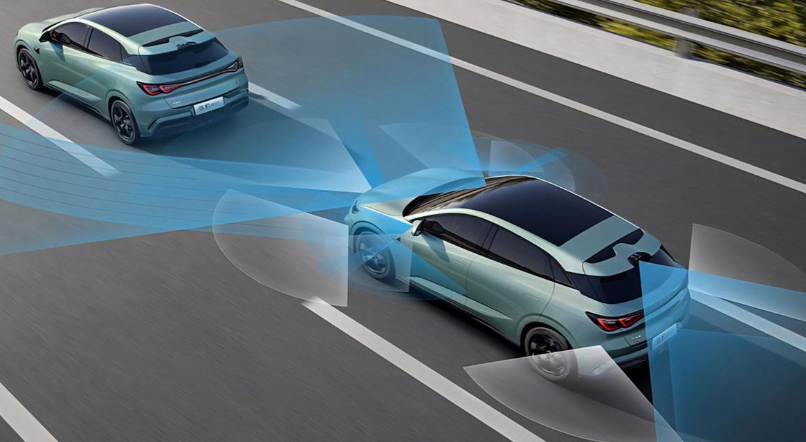 Alasan Fitur Keselamatan Aktif Wajib Ada di Mobil Baru Saat Ini