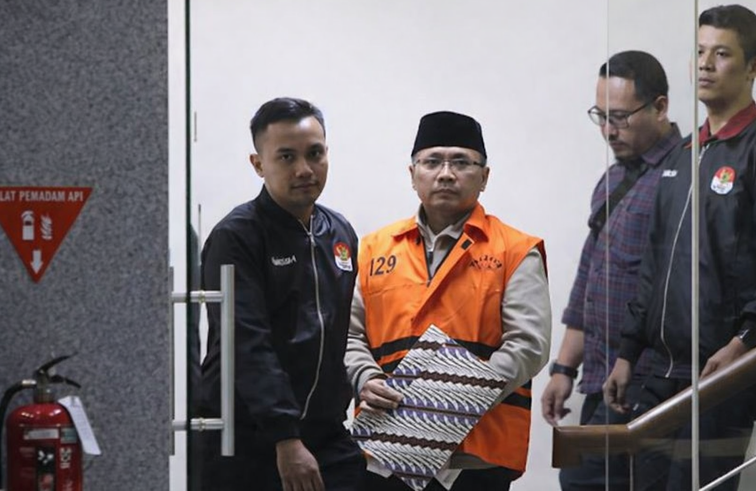 Yaqut Cholil Qoumas saat menjalani proses hukum di KPK