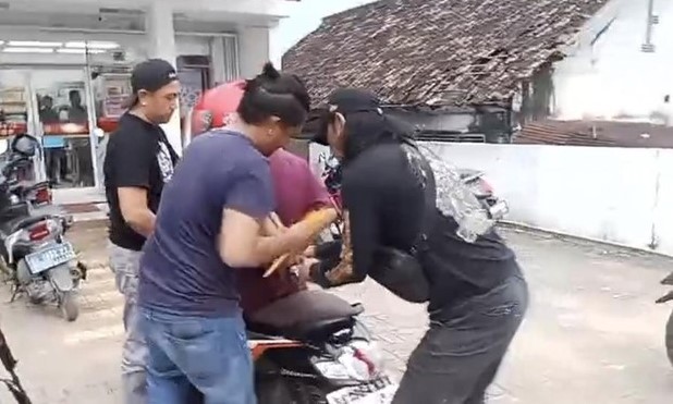 Culik dan Cabuli Siswi SD,Kepala SPPG Lampung Ditangkap Polisi