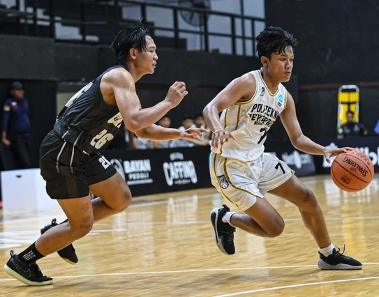Duel Panas Warnai Pembuka Campus League Basket Surabaya