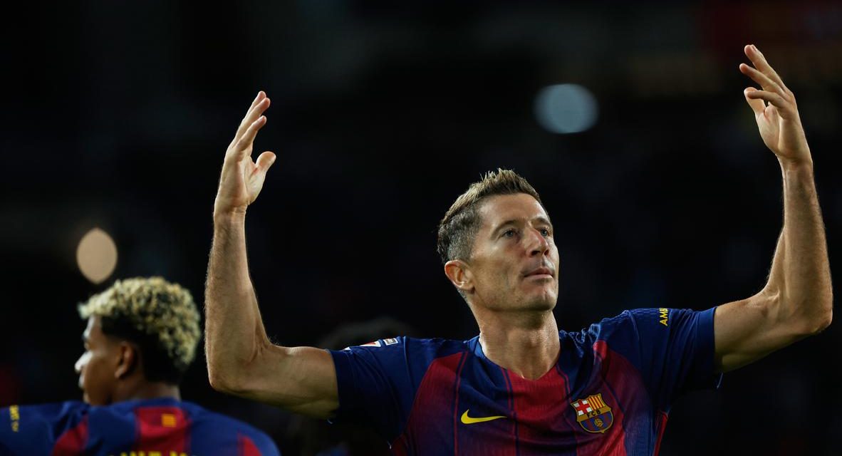 Robert Lewandowski Incar Liga Italia, Juventus dan Inter Siaga