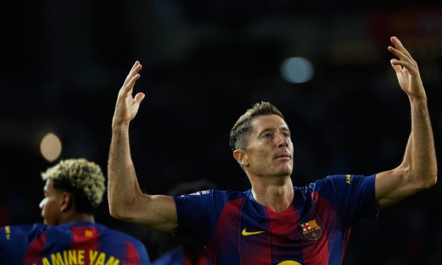 Robert Lewandowski Incar Liga Italia, Juventus dan Inter Siaga
