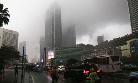 Update Cuaca BMKG: Hujan Lebat hingga Petir Melanda Indonesia