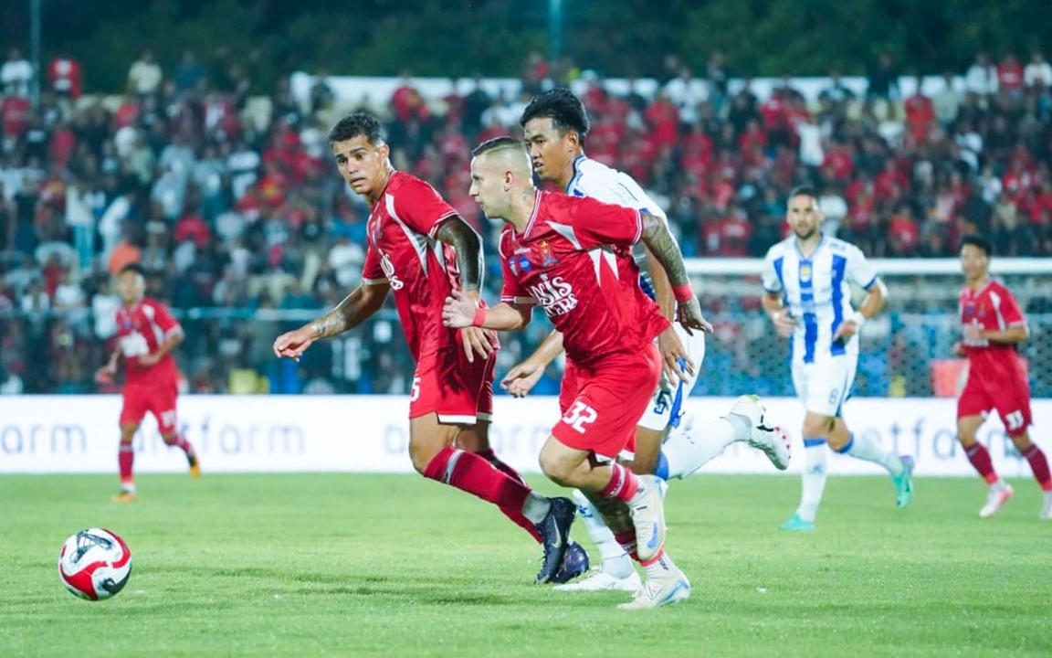 Persib Bandung menghadapi Persijap Jepara pada pekan terakhir BRI Super League