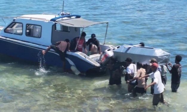 Jenazah Korban Ledakan Bom di Biak Diberangkatkan ke Yapen
