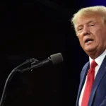 Trump Pertimbangkan Serangan Baru ke Iran, Negosiasi Damai