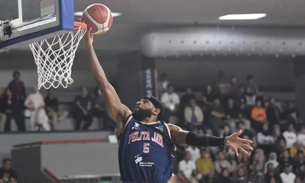 Pelita Jaya Jakarta Kalahkan Dewa United 93-79 Semifinal IBL