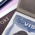 Indonesia Resmi Tambah 6 Negara Bebas Visa, Cek Daftarnya