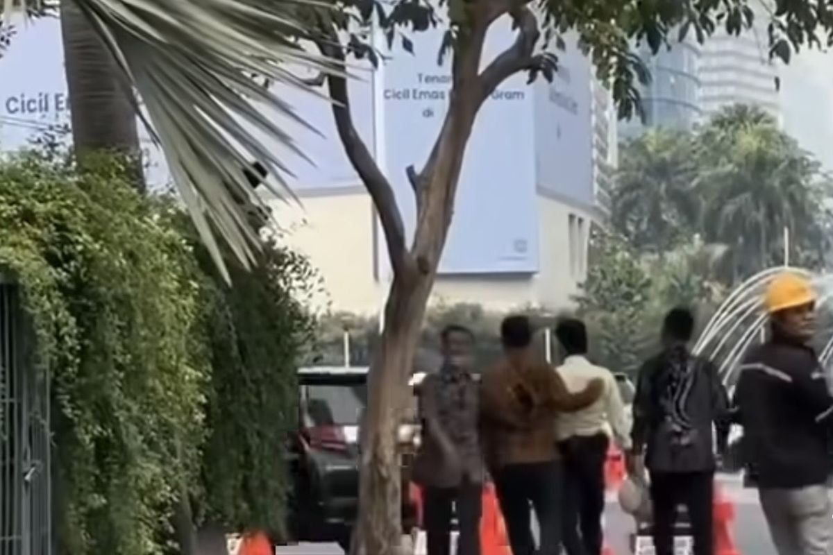 Kronologi Cekcok Satpam Bundaran HI