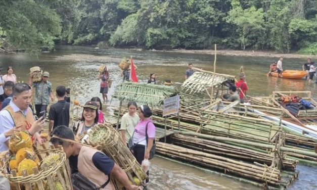 Tradisi Maonjuan Sorah Kembali Hidup, Warisan Budaya Dayak Lamandau Satukan Warga Lewat Sungai Delang