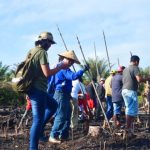 Mengapa Tradisi Manugal Dayak Masih Dilestarikan? Ini Maknanya