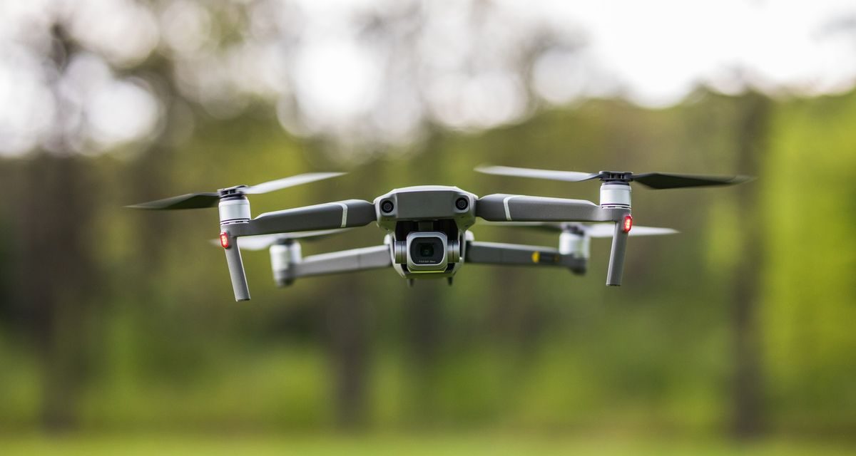 Sopir Bus Jatuhkan Drone Berisi Semtex di Bandara Jerman