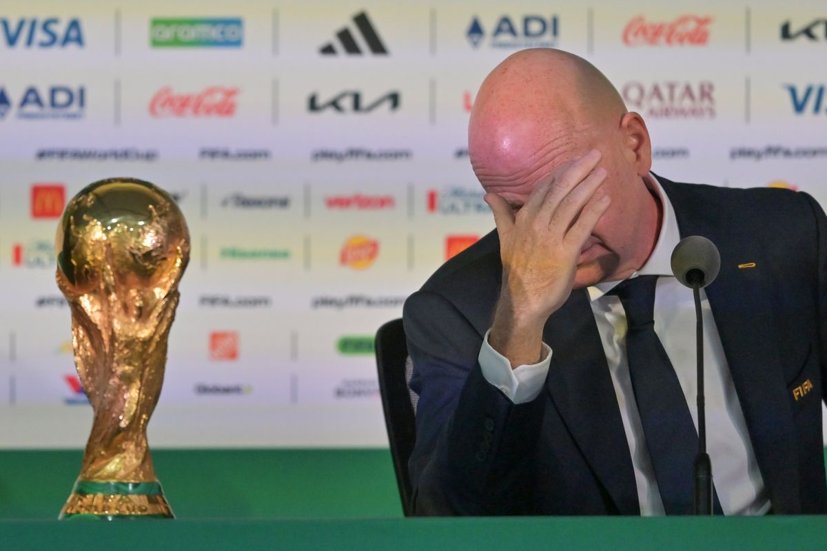 FIFA Batalkan Rencana Penjualan Saham