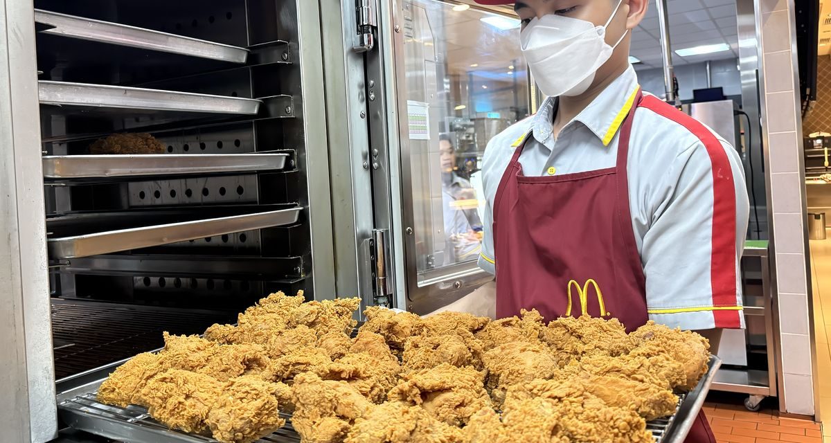 Rahasia Ayam Goreng Krispi ala McD, dari Marinasi hingga Suhu Menggoreng