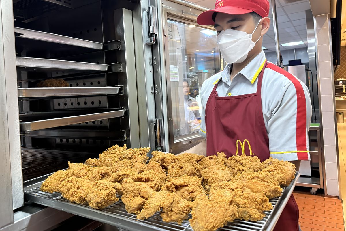 Rahasia Ayam Goreng Krispi Ala McD