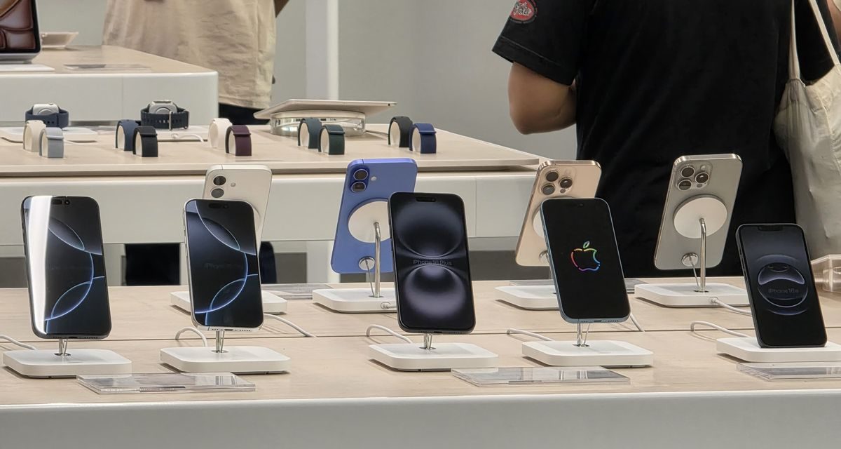 Harga iPhone 15, 16, dan 17 Berubah, Cek Anggaran Terbarunya