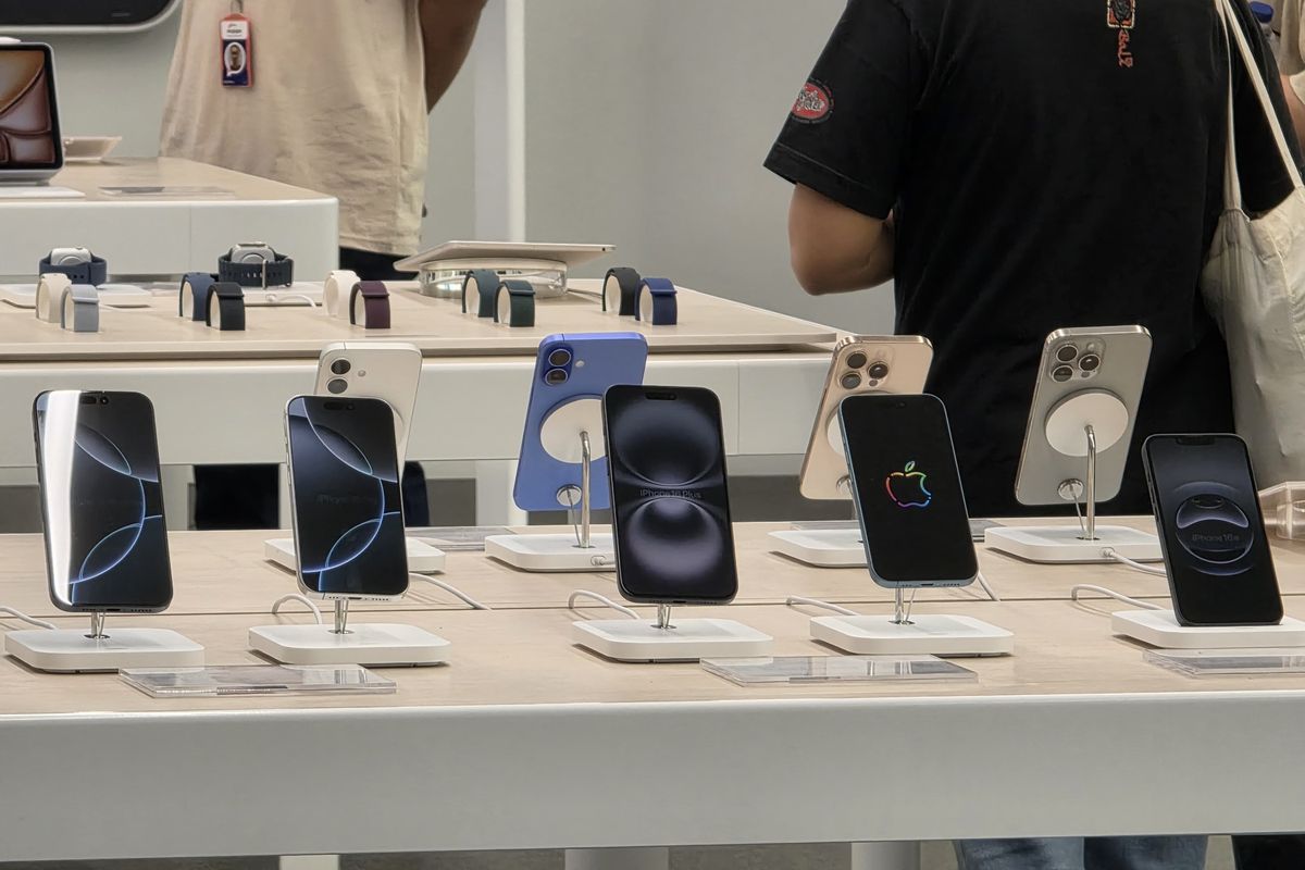 harga iPhone 15, iPhone 16, dan iPhone 17