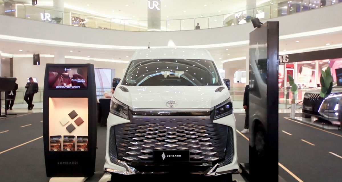 Toyota HiAce Premio Ultimate Jadi Lounge Mewah Berjalan, Biaya Modifikasi Rp 880 Juta